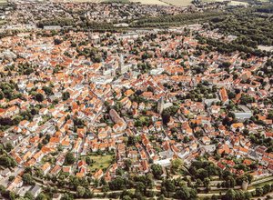 Luftbild von Soest, welches die historische Altstadt zeigt.