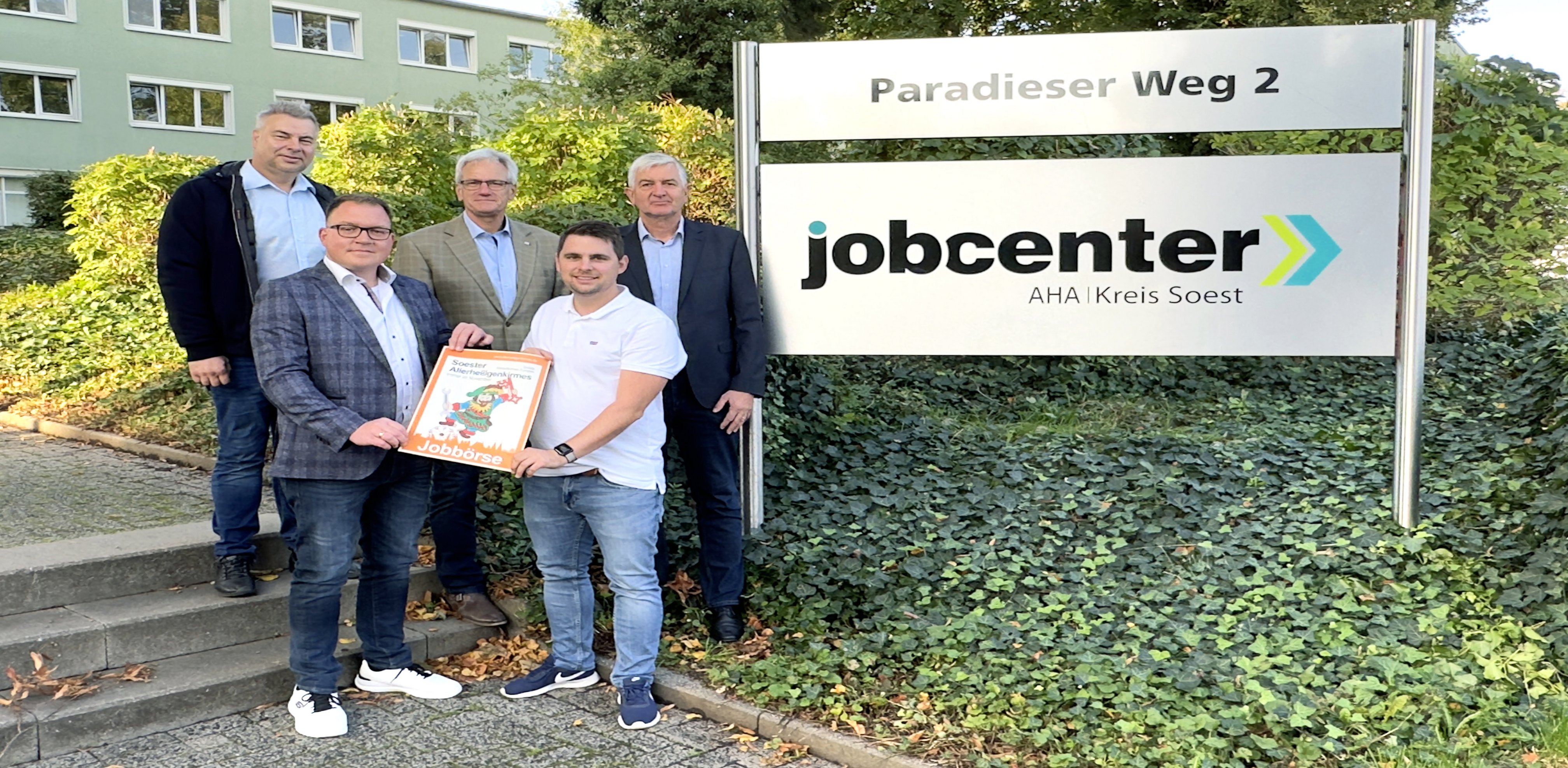 Jobcenter bringt Kirmeshelfer und Schaustellerbetriebe zusammen